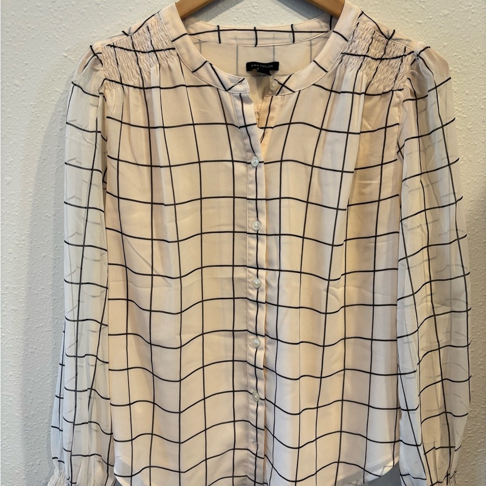 Ann Taylor Cream and Black windowpane blouse XS NWT
